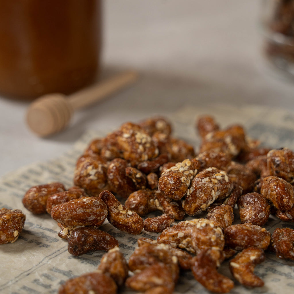 Caramelized Sesame Seed Cashew